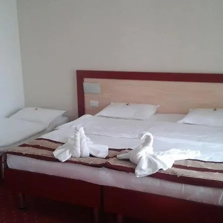 Solymar Hotel 3*
