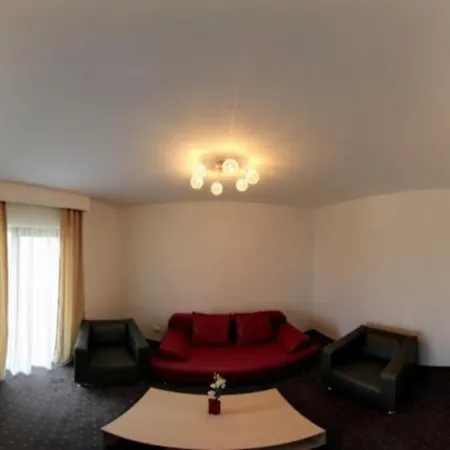 Solymar Hotel 3*